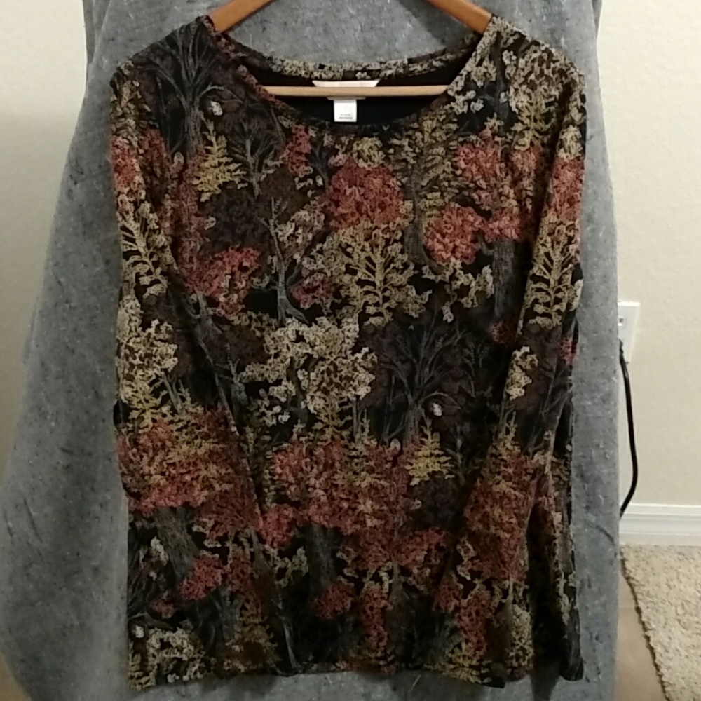 2 Piece Top Set - Picture 4 of 6